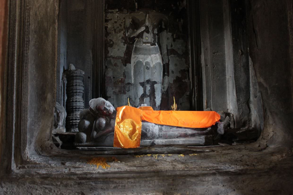 Reclining Buddha at Angkor Wat