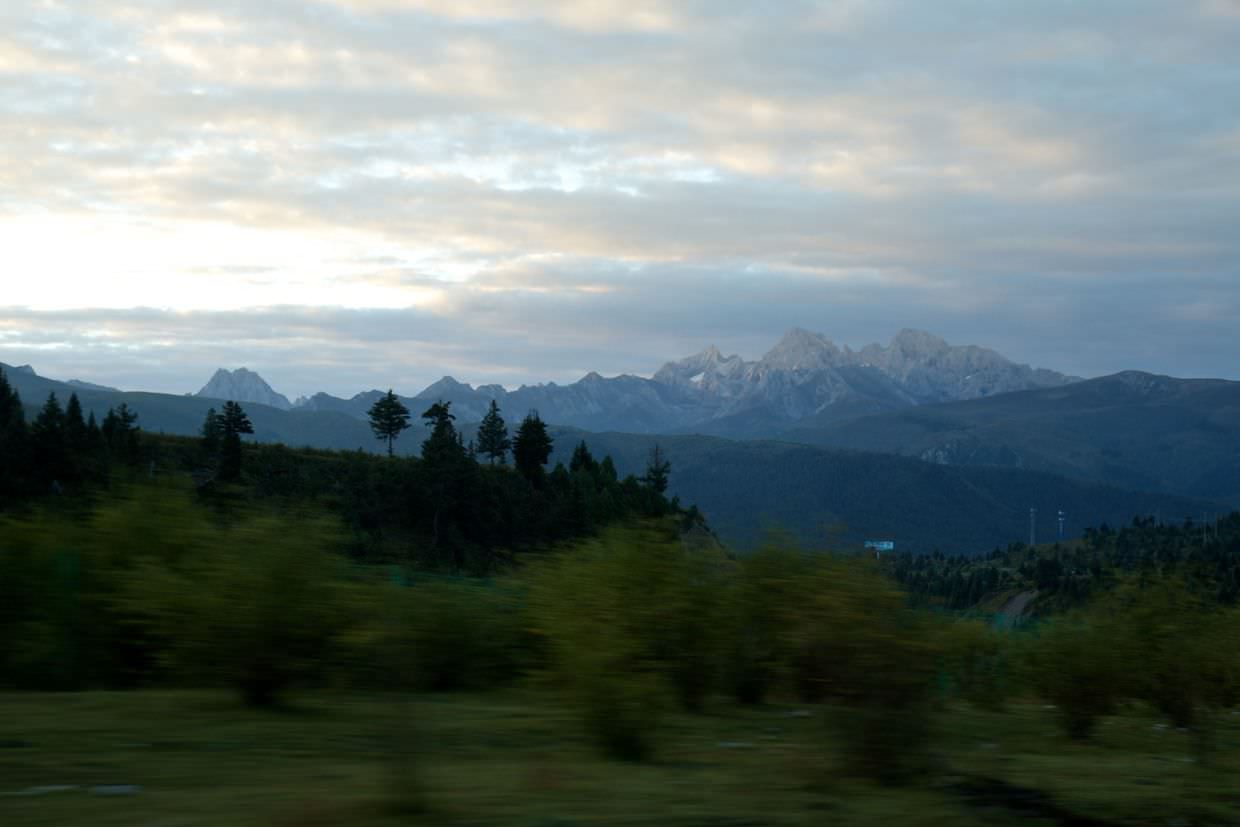 Speeding towards the airport as the day begins