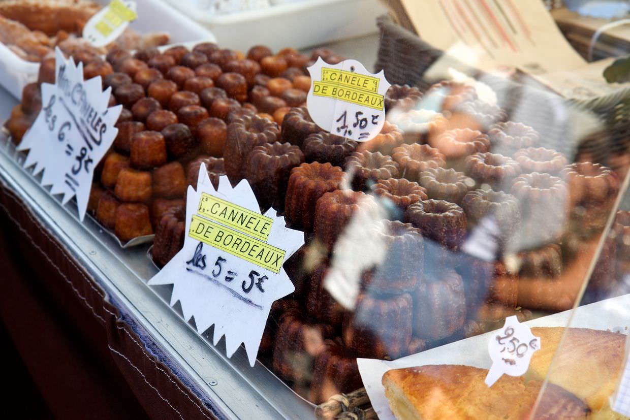Canele stall at Chartrons market