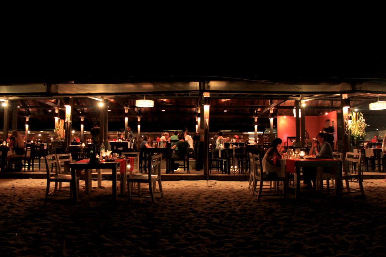 Lotus Restaurant on Bang Tao beach