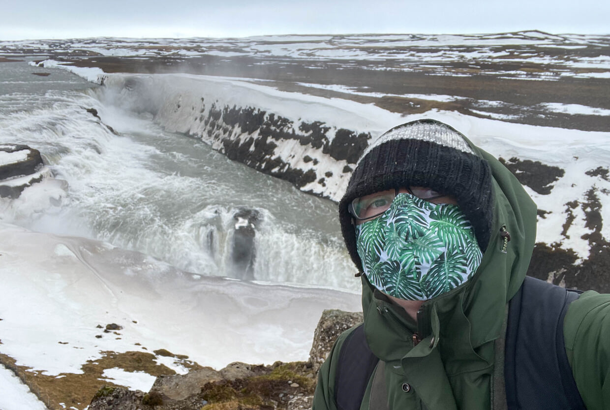 Daddy braving the cold winds at Gullfoss for a selfie