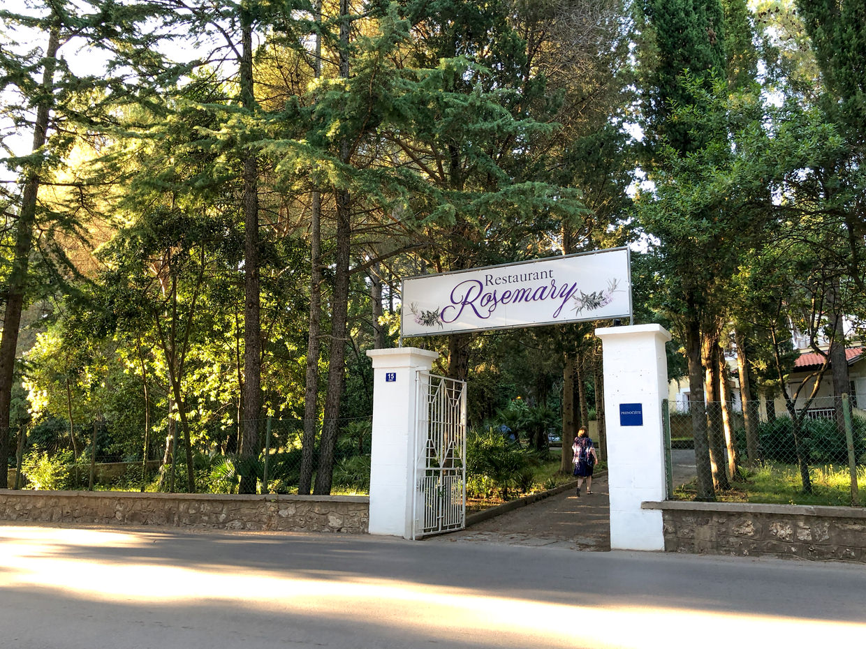 Entrance to Restaurant Rosemary