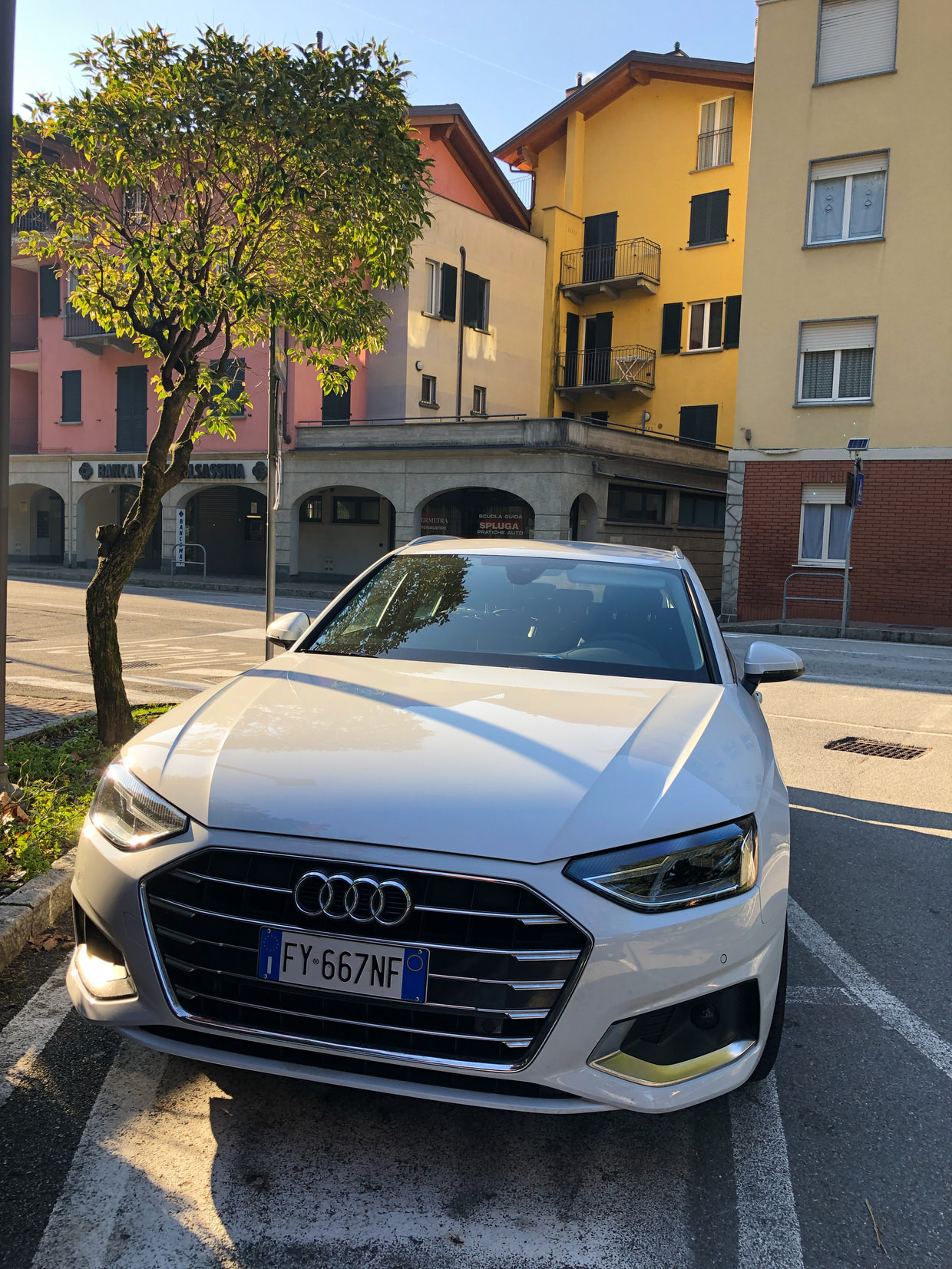 Our car rental, near Lake Como